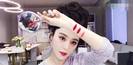 直播吃瓜女博主视频大全,揭秘网红幕后生活