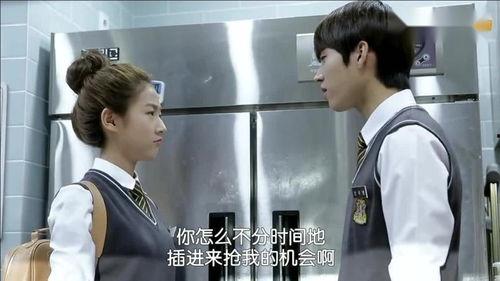 一个帅气的吃瓜群众视频