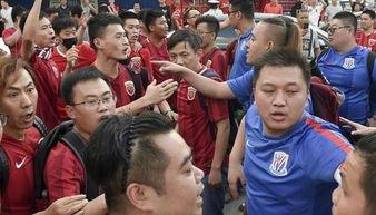 上海球迷吃瓜视频,揭秘球场背后的趣味瞬间