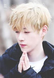 王喆吃瓜视频ins贴吧,揭秘娱乐圈幕后故事